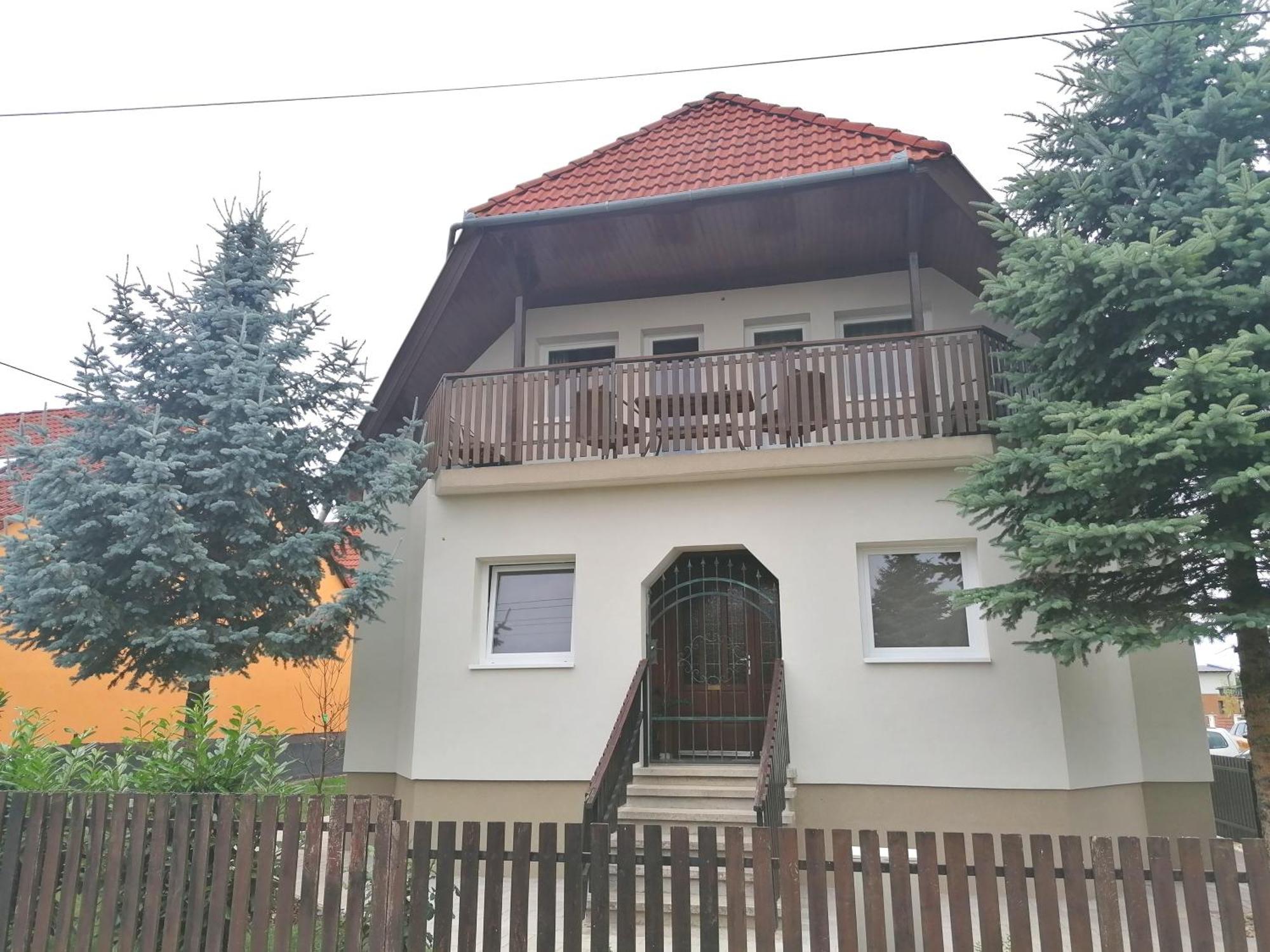 Villa Lili Apartments Balatonkeresztúr Værelse billede