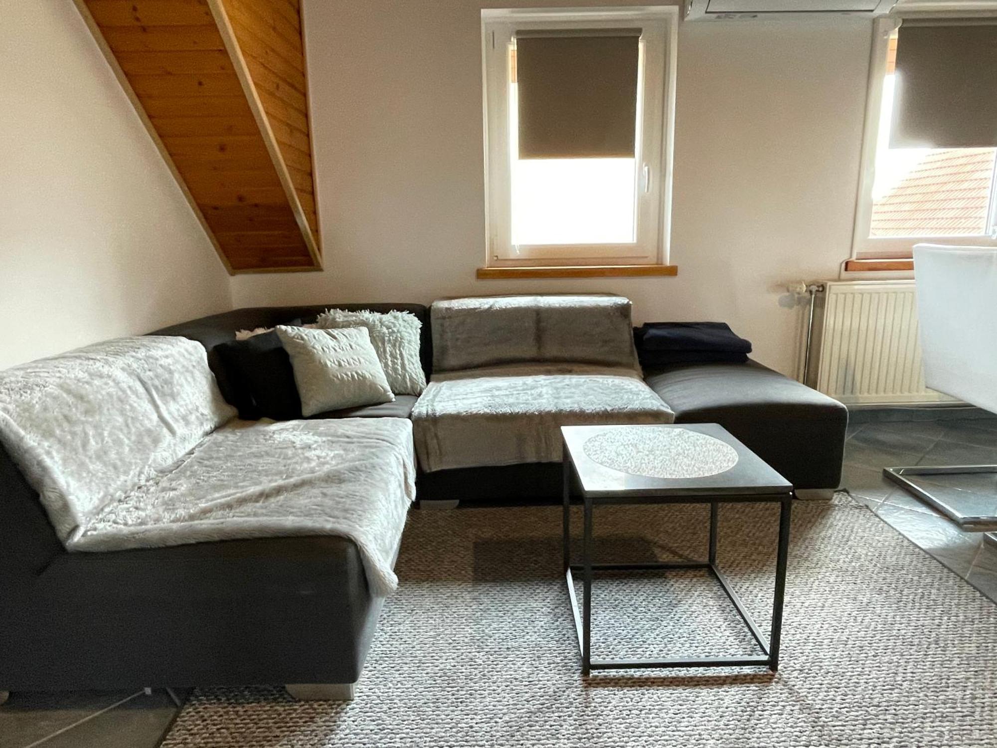 Villa Lili Apartments Balatonkeresztúr Eksteriør billede